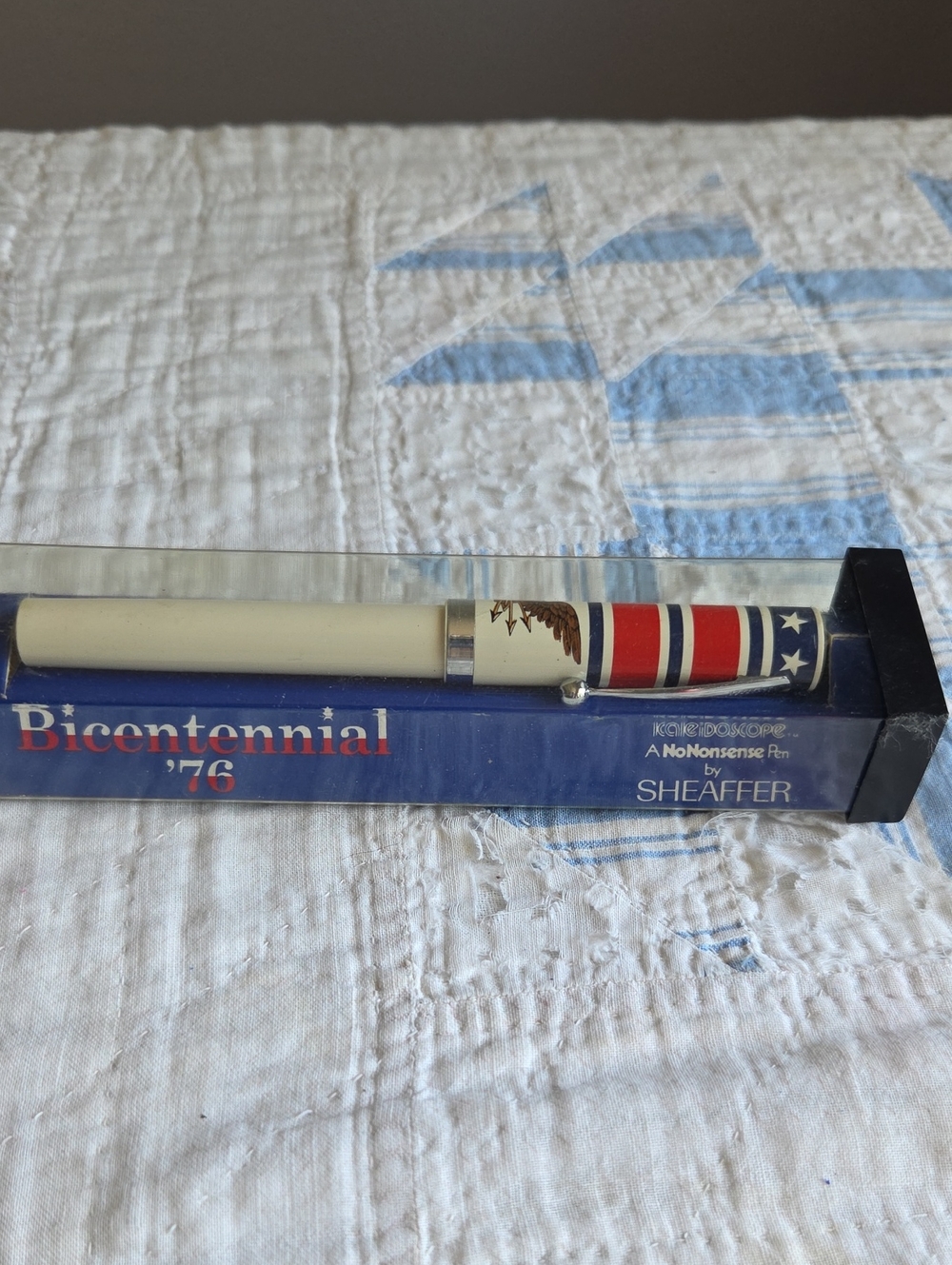 Sheaffer Bicentennial '76 Patriotic Pen - Red, White & Blue